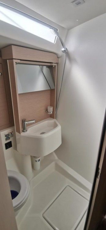 Yacht BENETEAU - Oceanis 51.1 "Living in sea"