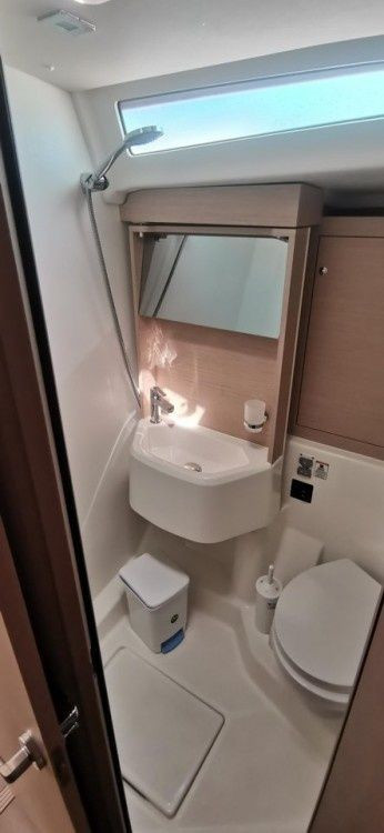 Yacht BENETEAU - Oceanis 51.1 "Living in sea"