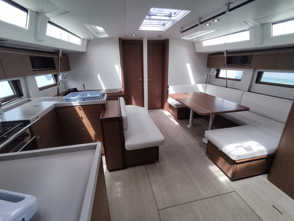 Yacht BENETEAU - Oceanis 51.1 "Dalia"