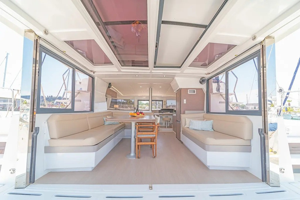 Yacht CATANA - Bali 4.1 "Galassia"