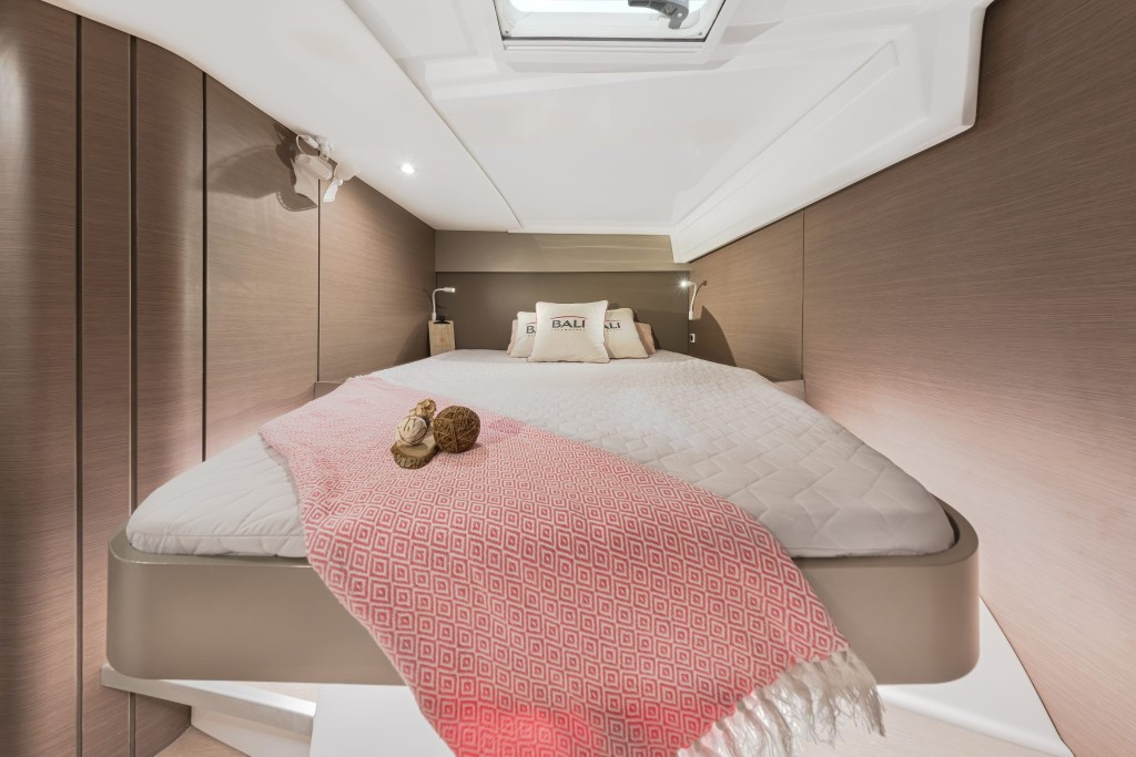 Yacht CATANA - Bali Catspace "Perseids"