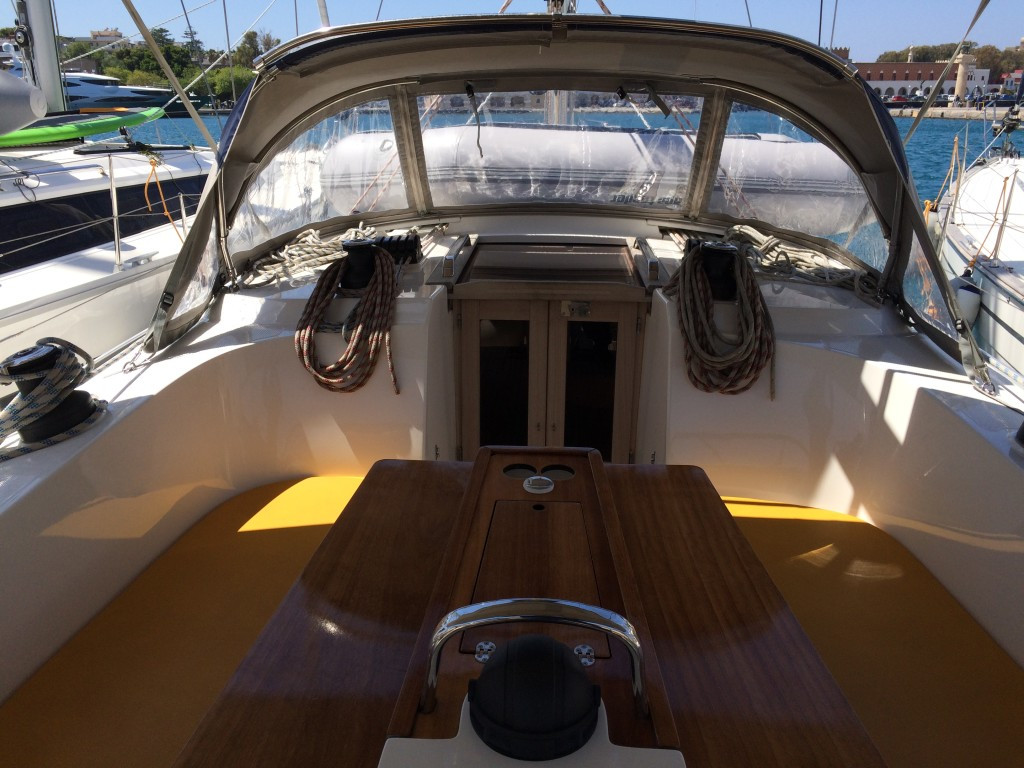 Yacht BAVARIA - Cruiser 41 "Nostalgia"