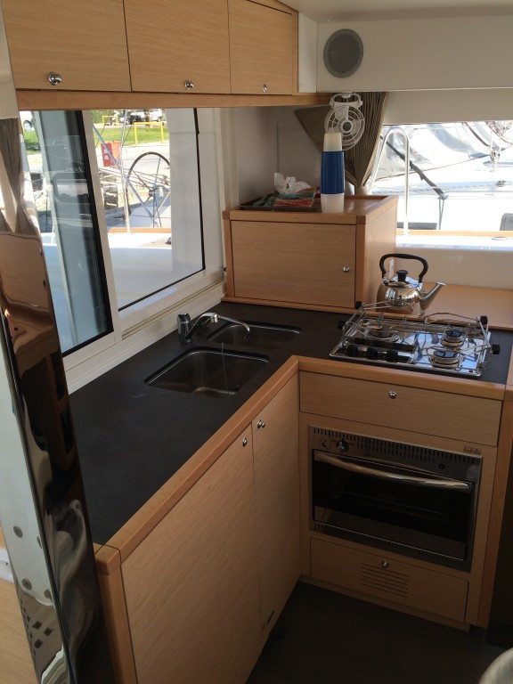 Yacht LAGOON - 39 "Catallou"