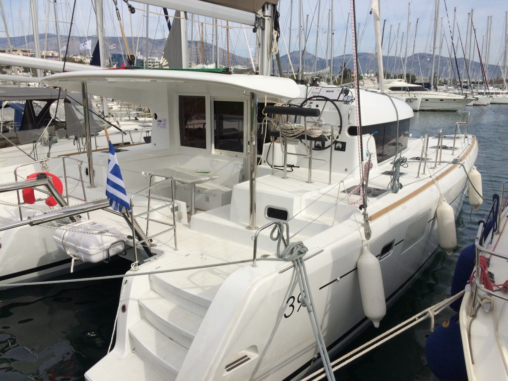 Yacht LAGOON - 39 "Catallou"