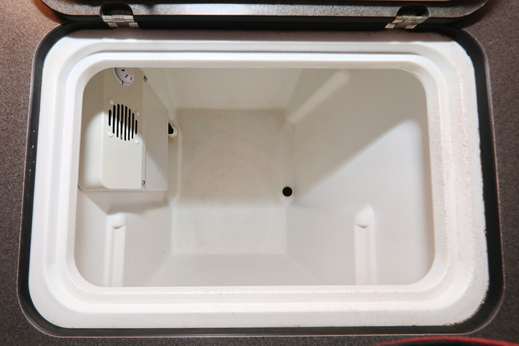 Yacht BAVARIA - Cruiser 37 "Angelic"