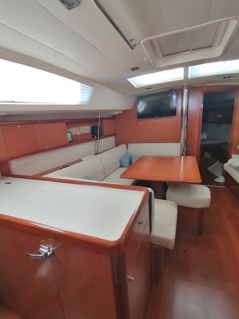 Yacht BENETEAU - Oceanis 46 "Viento"