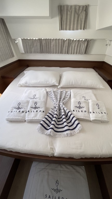 Yacht LAGOON - 42 "Liquid Asset"