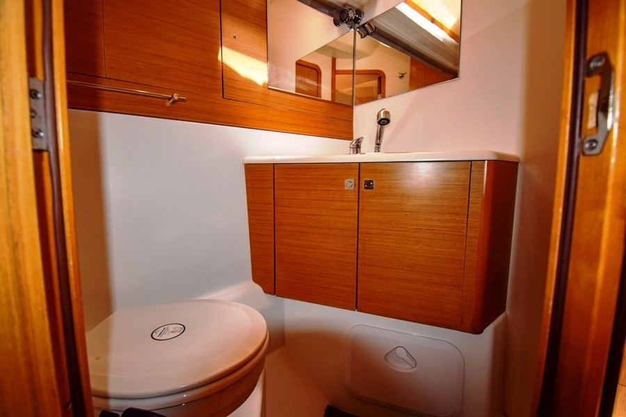 Yacht JEANNEAU - 53 "Nazli Denizim"