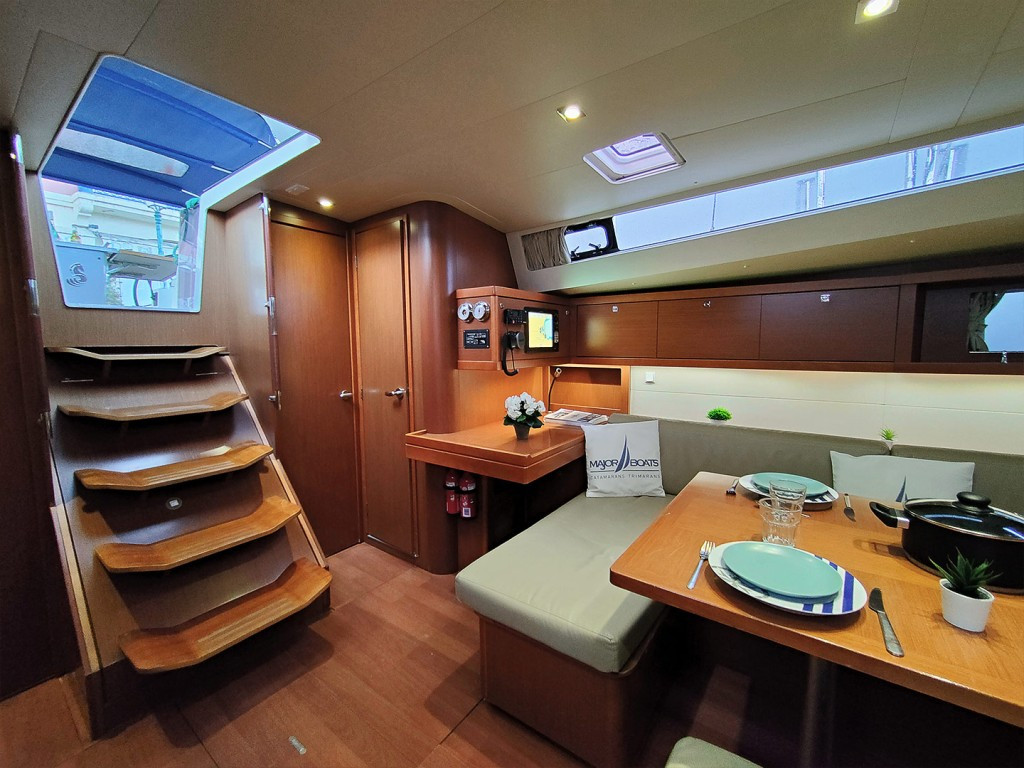 Yacht BENETEAU - Oceanis 48 "Ios III"