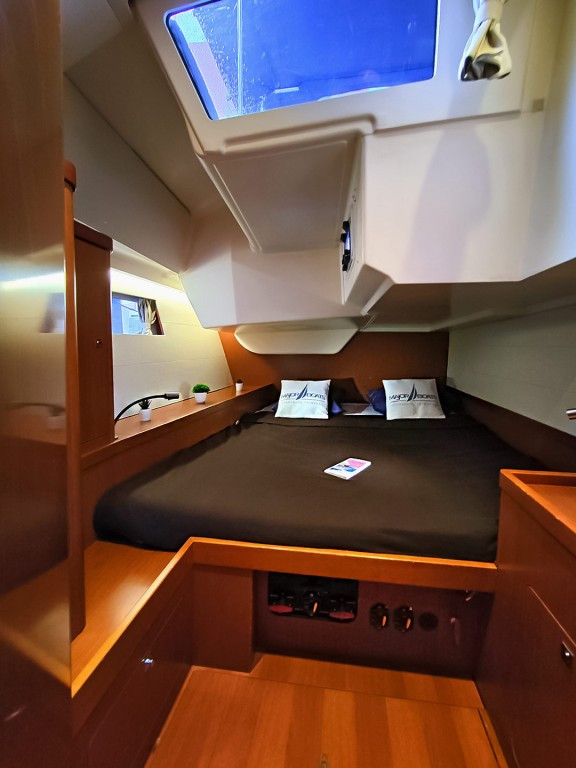 Yacht BENETEAU - Oceanis 48 "Ios III"