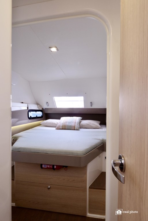 Yacht CATANA - Bali 4.1 "Dafne"