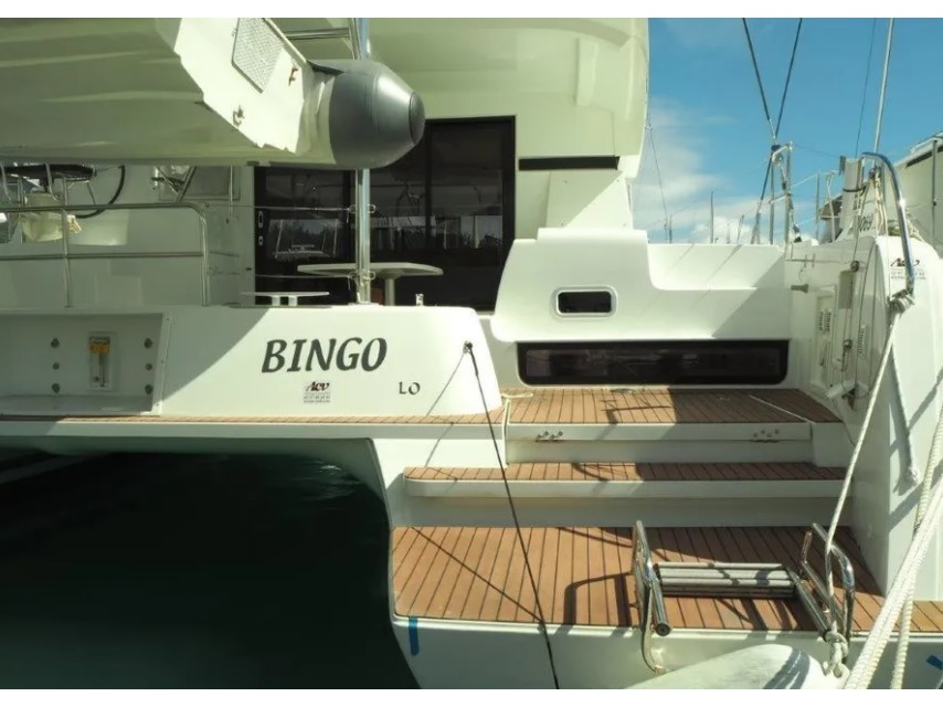 Yacht LAGOON - 42 "Bingo"