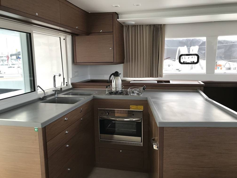 Yacht LAGOON - 450 S "Arome"