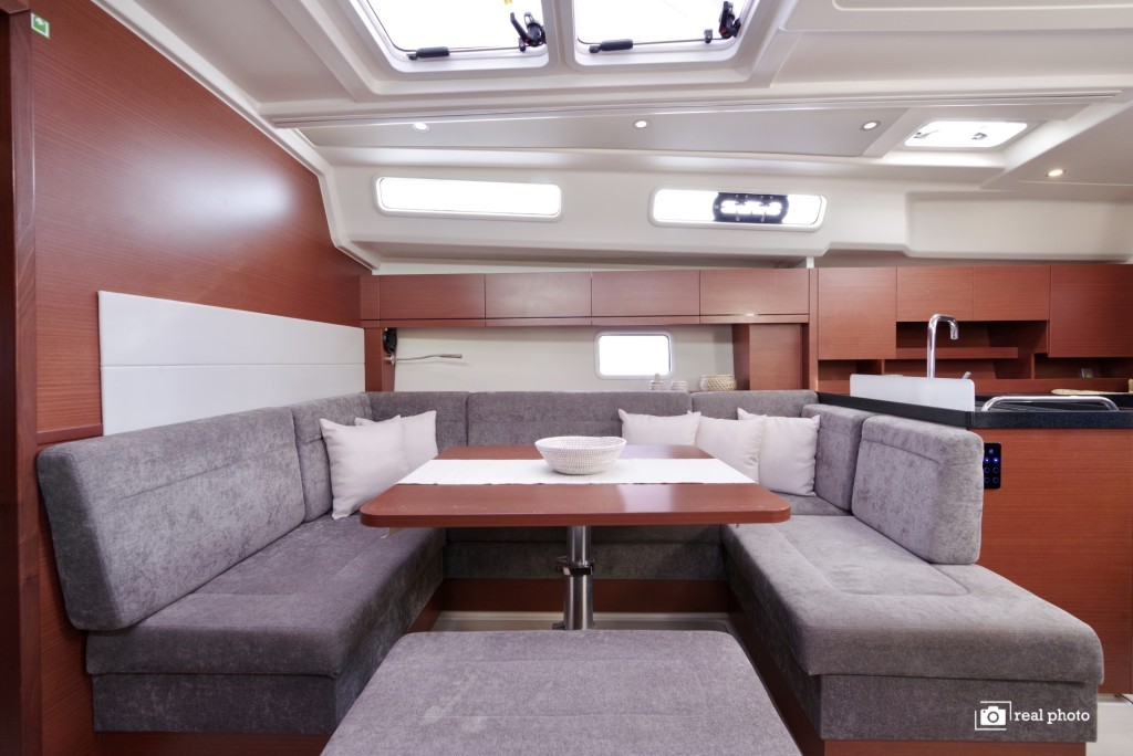 Yacht HANSE - 458 "Bea"