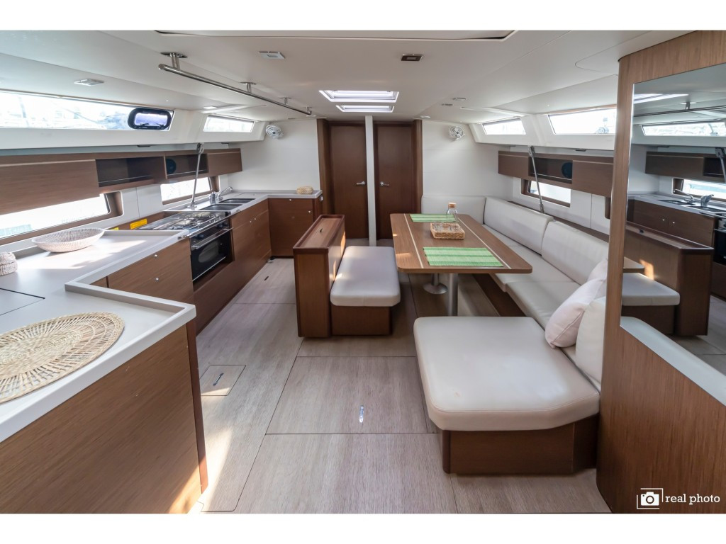 Yacht BENETEAU - Oceanis 46.1 "Emma"