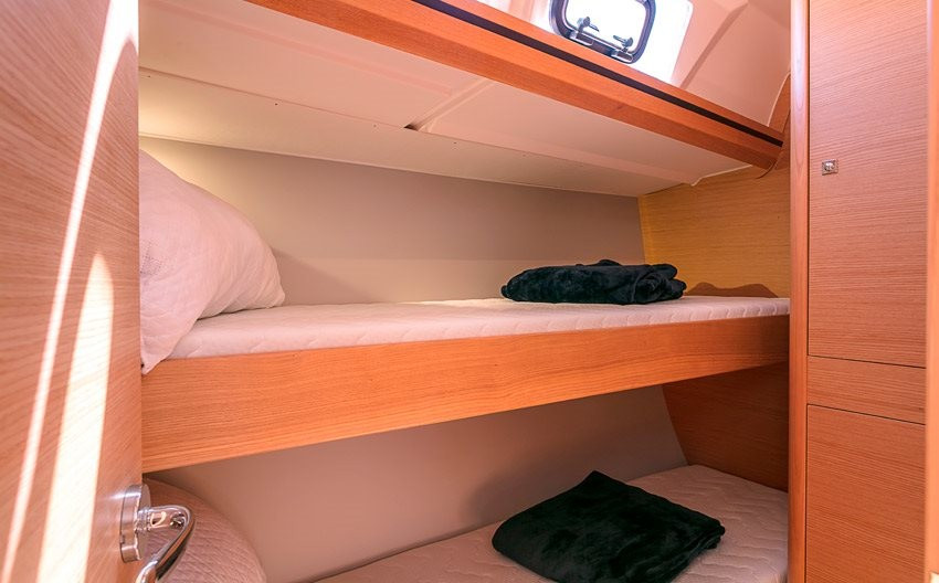 Yacht DUFOUR - 520 Grand Large "Zoe"