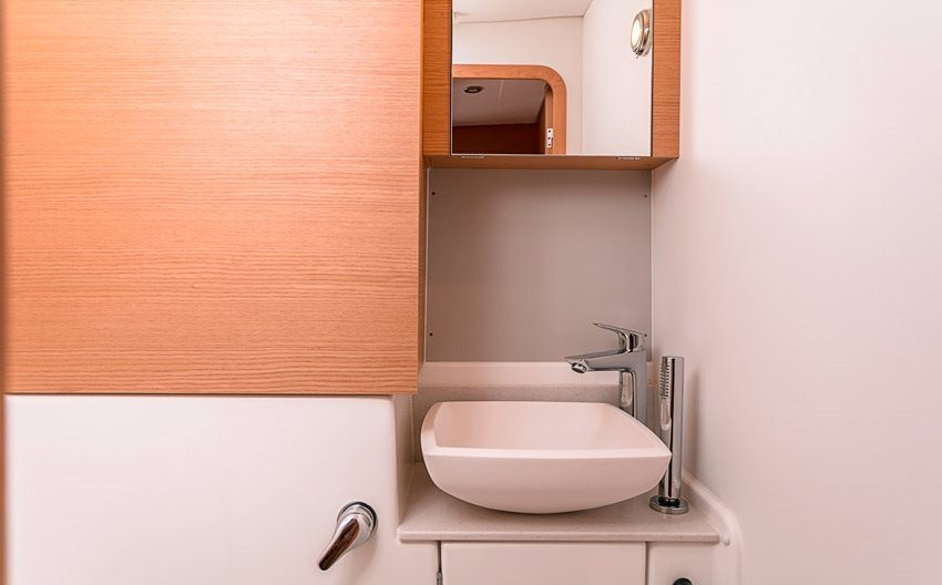 Yacht DUFOUR - 520 Grand Large "Zoe"