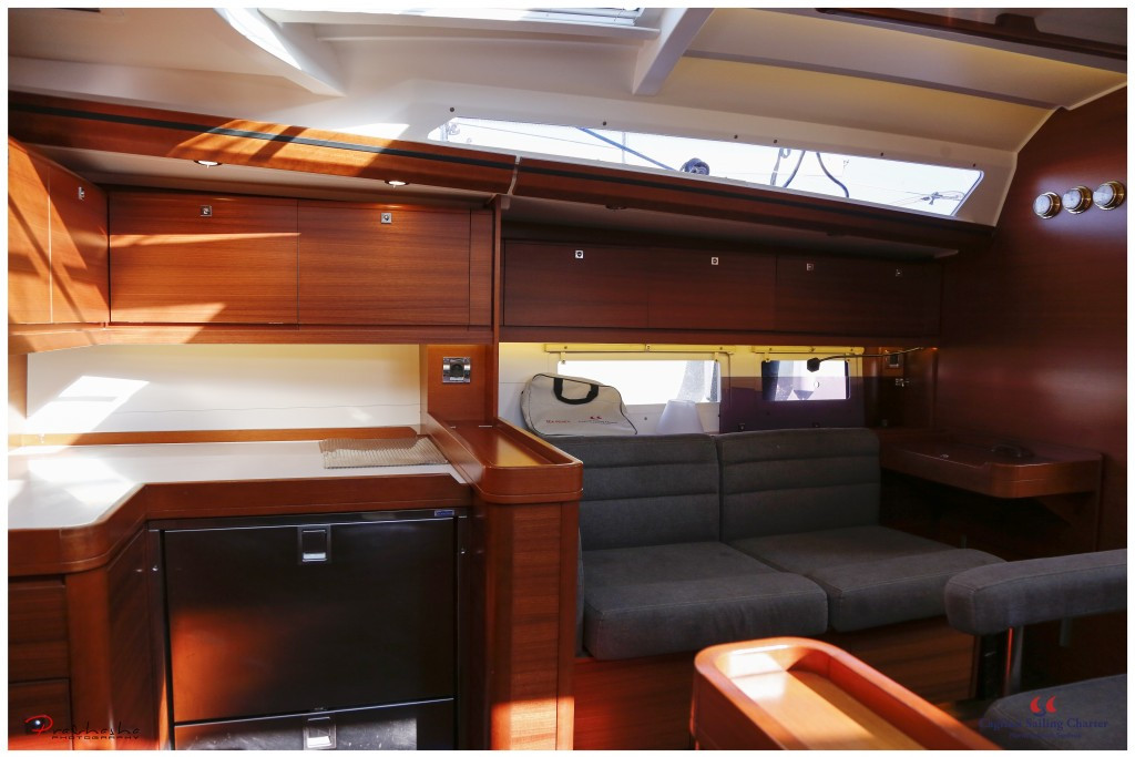 Yacht DUFOUR - 520 Grand Large "Cala di Volpe"