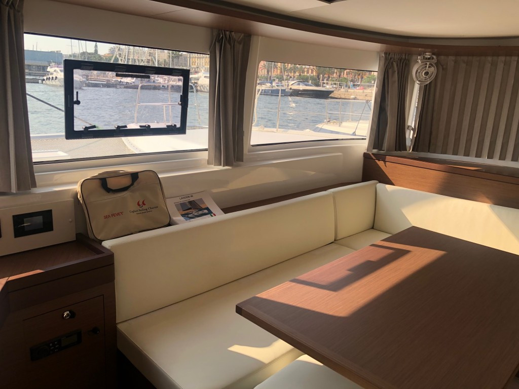 Yacht LAGOON - 46 "Terra Sarda"