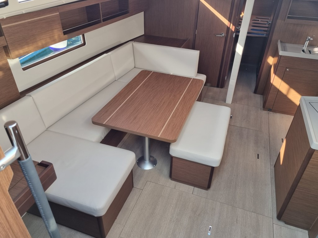 Yacht BENETEAU - Oceanis 40.1 "Hadar"