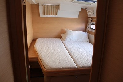 Yacht LAGOON - 421 "Azzurra"