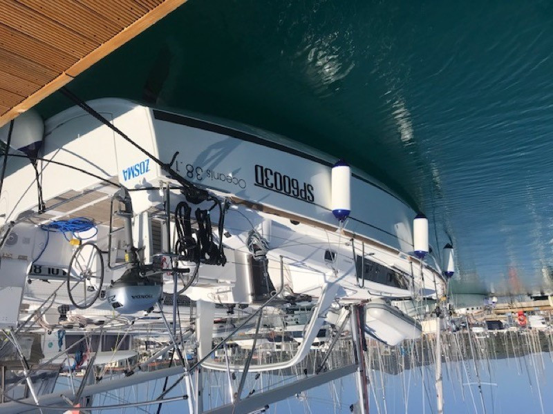 Yacht BENETEAU - Oceanis 38.1 "Zosma"