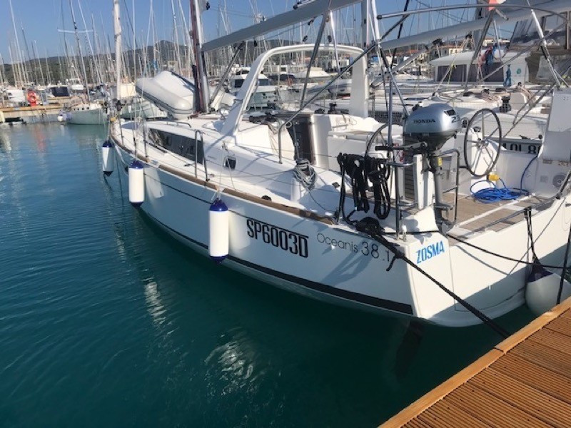 Yacht BENETEAU - Oceanis 38.1 "Zosma"
