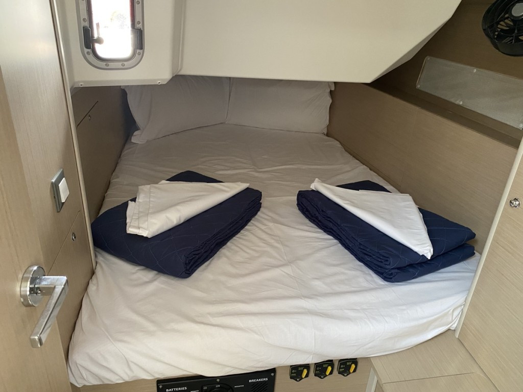 Yacht BENETEAU - Oceanis 40.1 "Blue Eyes II"