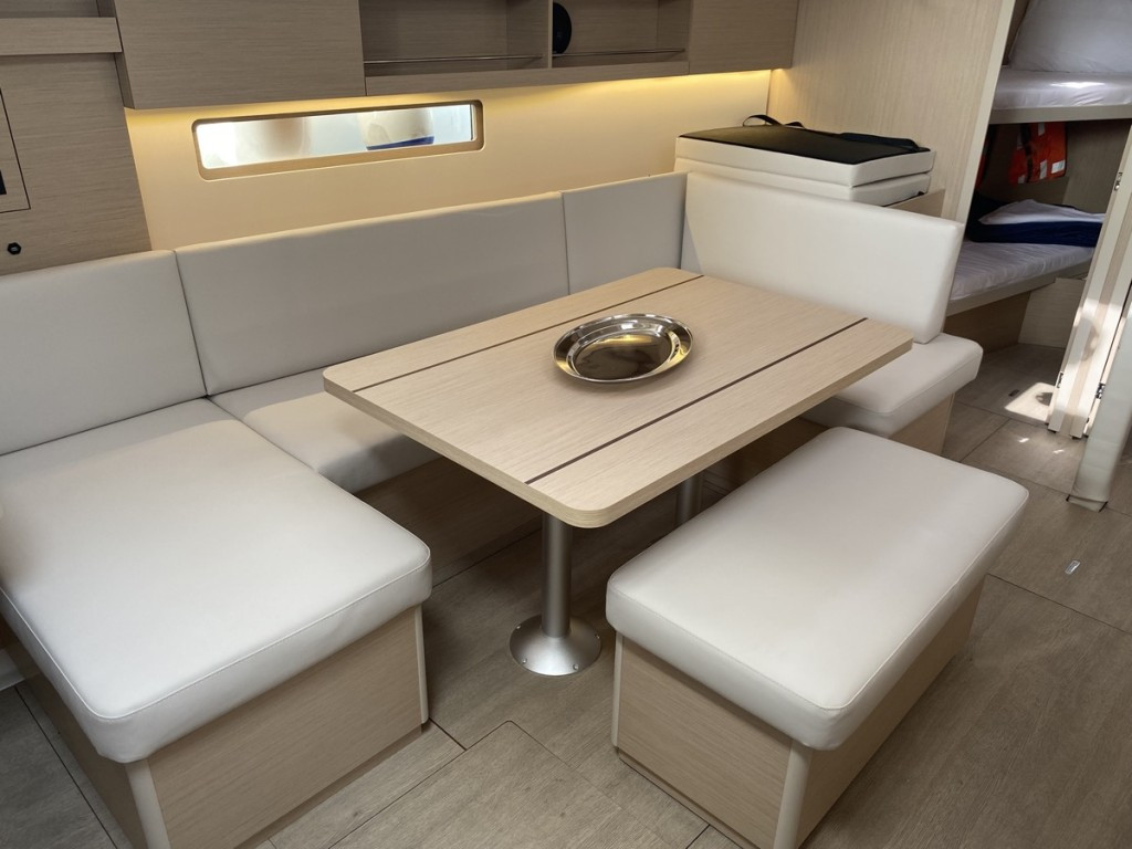 Yacht BENETEAU - Oceanis 40.1 "Blue Eyes II"