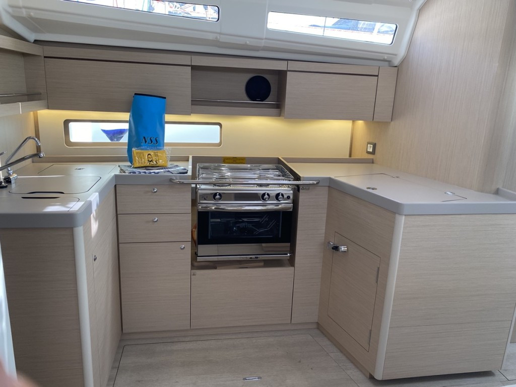 Yacht BENETEAU - Oceanis 40.1 "Blue Eyes II"