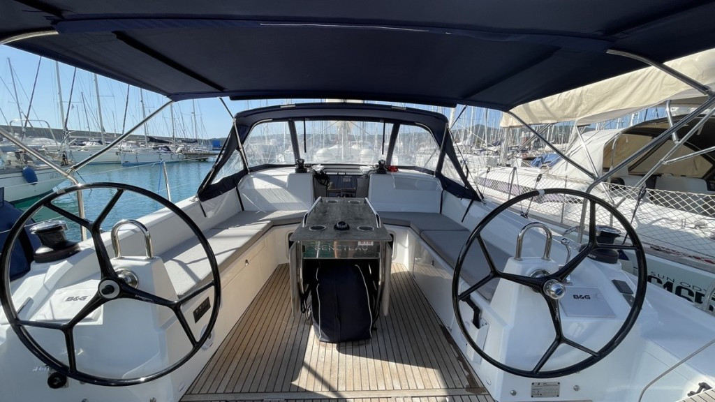 Yacht BENETEAU - Oceanis 40.1 "Vela"