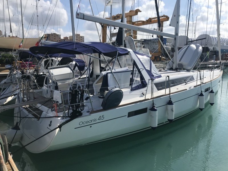 Yacht BENETEAU - Oceanis 45 "Alphard"