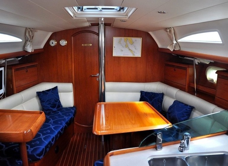 Yacht JEANNEAU - Sun Odyssey 37 "Bonaca"