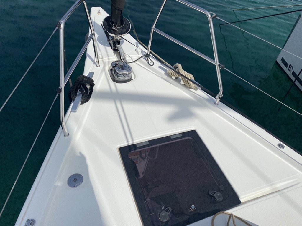 Yacht DUFOUR - 470 "Virgo"