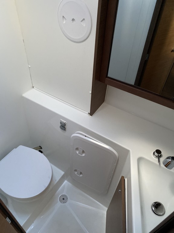 Yacht LAGOON - 42 "Felis"