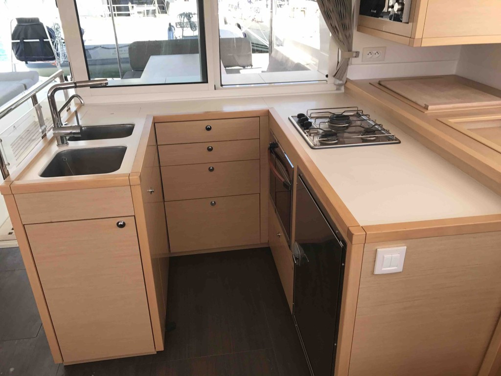 Yacht LAGOON - 450 F "Dugongo"