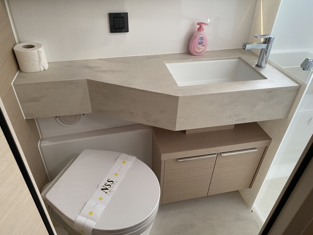 Yacht LAGOON - 46 "Archè II"