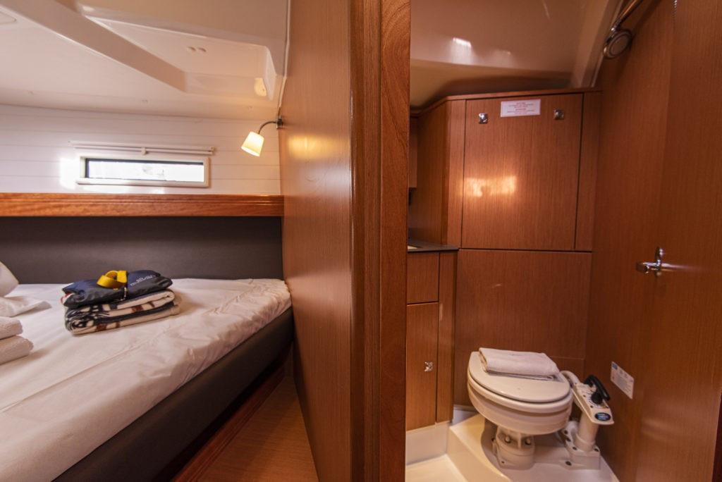 Yacht BAVARIA - Cruiser 41 "Libeccio"