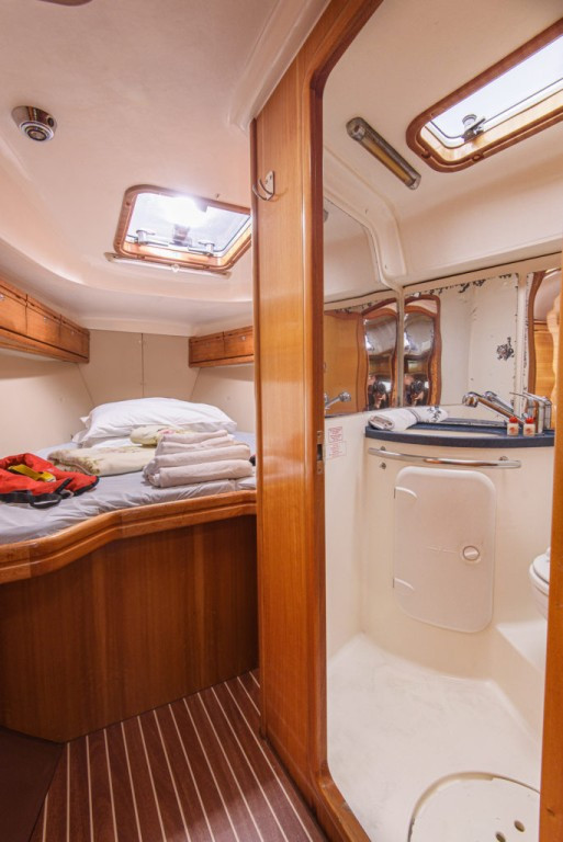 Yacht BAVARIA - 37 Cruiser "Gigiona"