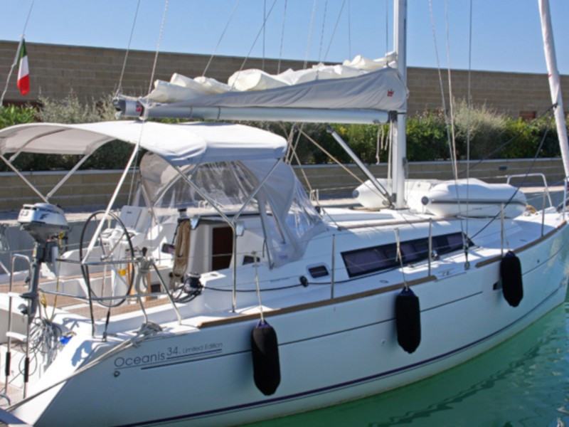 Yacht BENETEAU - Oceanis 34 "Rebecca"