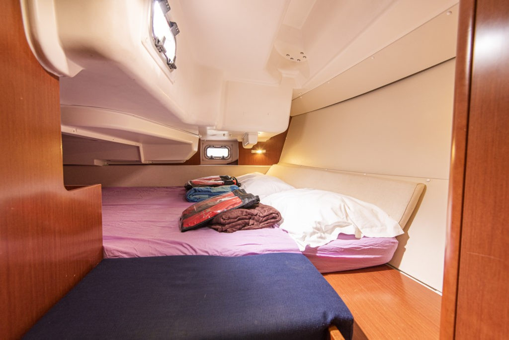 Yacht BENETEAU - Oceanis 34 "Rebecca"