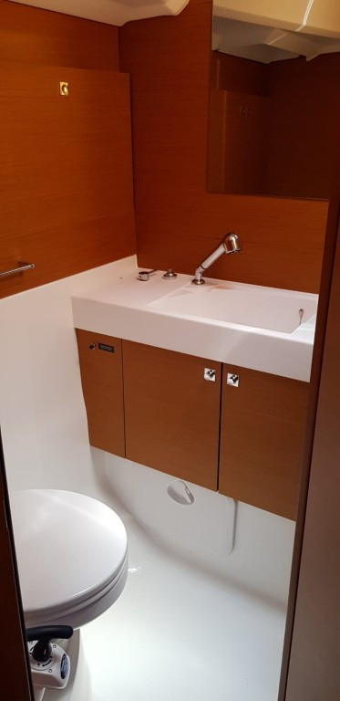 Yacht JEANNEAU - Sun Odyssey 519 "Pata"