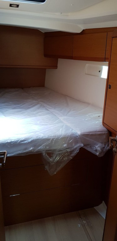 Yacht JEANNEAU - Sun Odyssey 519 "Pata"