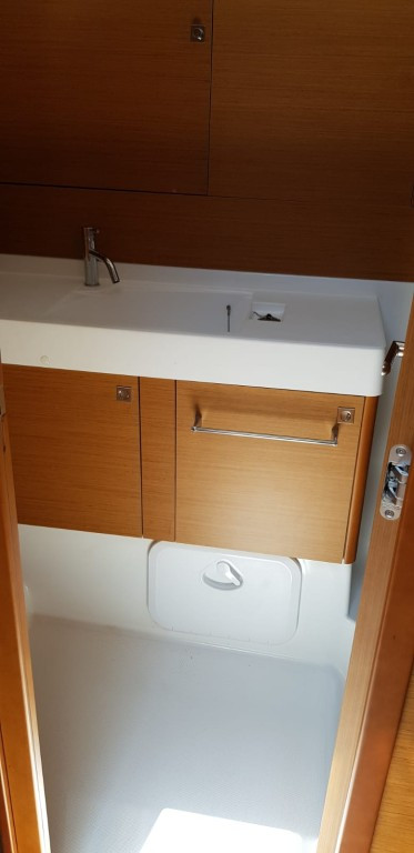 Yacht JEANNEAU - Sun Odyssey 519 "Pata"