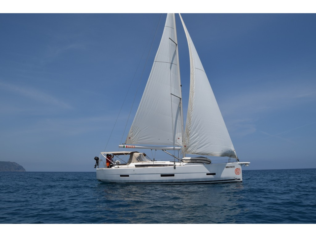 Yacht DUFOUR - 430 Grand Large "Little Mokoro"