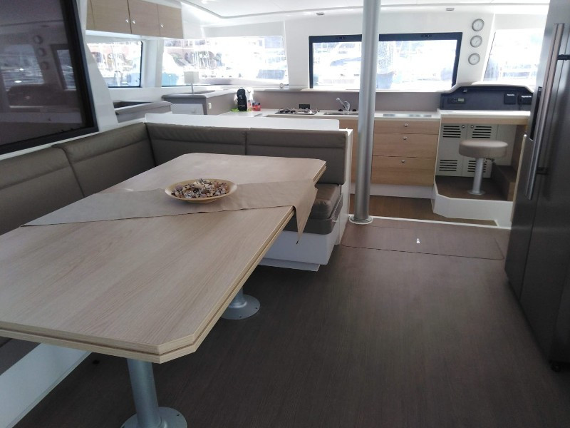 Yacht CATANA - Bali 4.3 "Mary"