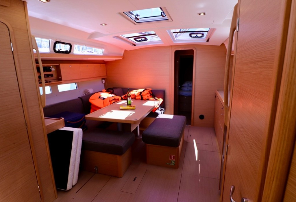 Yacht DUFOUR - 460 Grand Large "Divna"