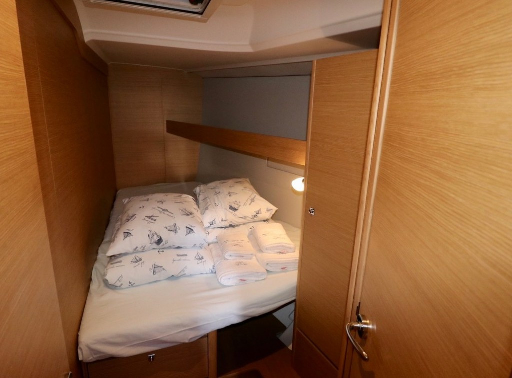 Yacht DUFOUR - 460 Grand Large "Divna"