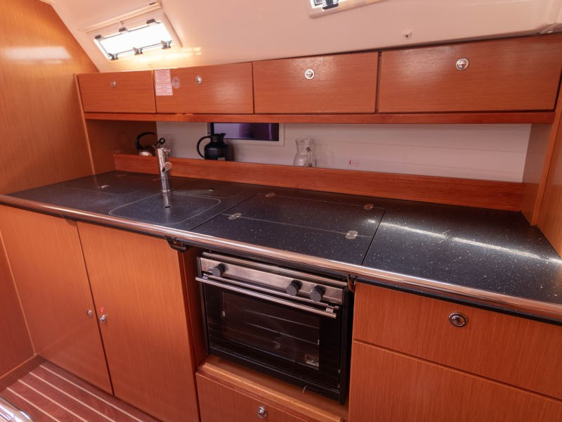 Yacht BAVARIA - Cruiser 40 "Ginevra"