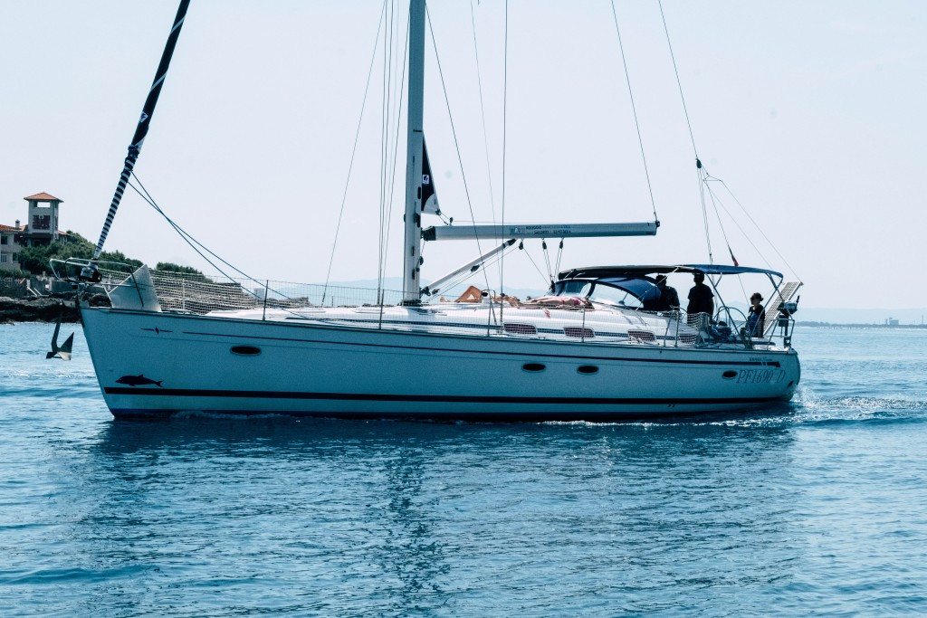 Yacht BAVARIA - 50 Cruiser "Caraibix"